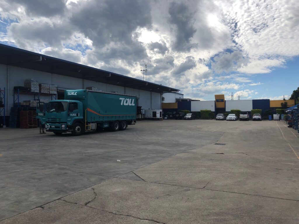 Rocklea Shipping Orders Under a Week Later